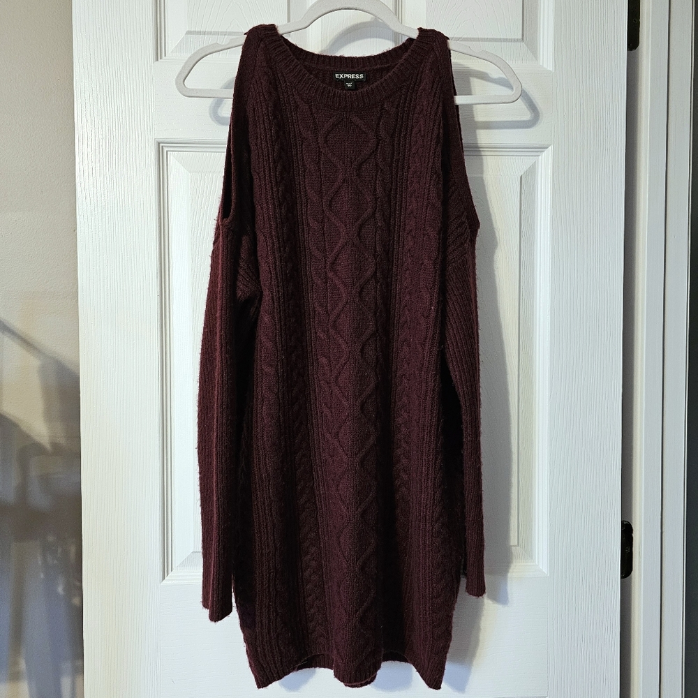 HP๐ Express Cold Shoulder Burgundy Cable Knit Sweater Dress - Size XS TP - Picture 5 of 9